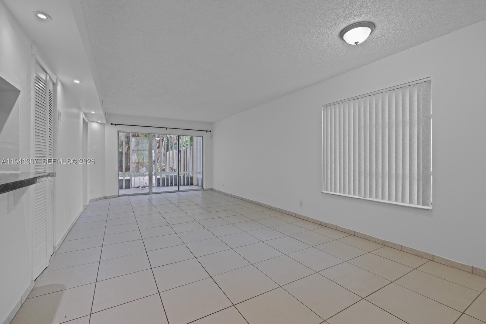 9500 SW 140th Court 9500 — photo 4
