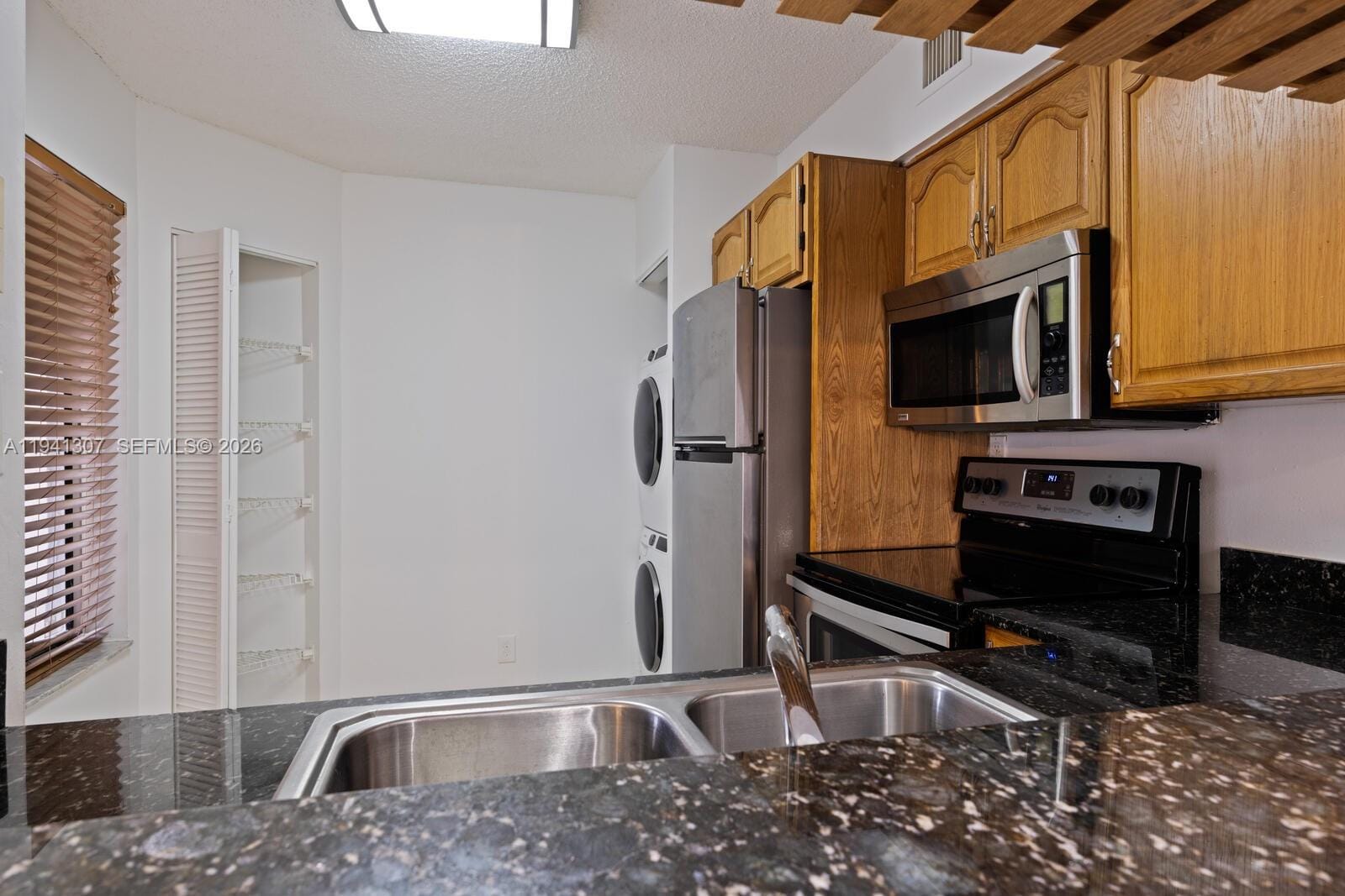9500 SW 140th Court 9500 — photo 9