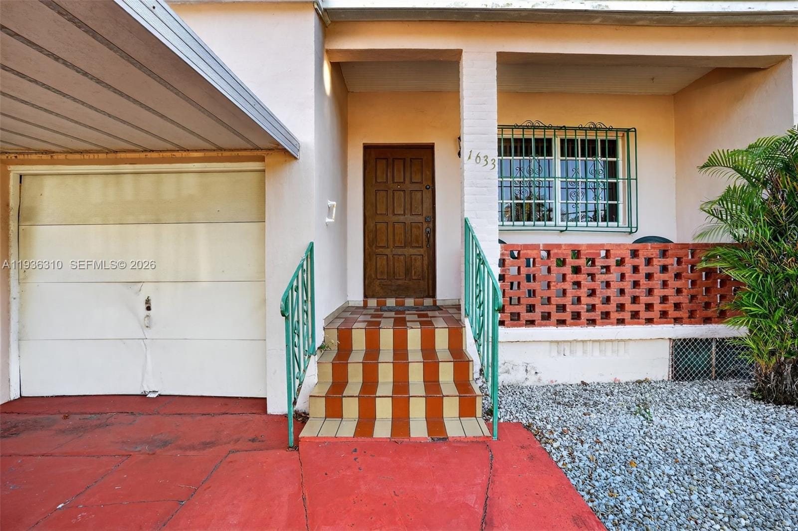 1633 SW 30th Avenue, Miami, FL 33145 photo 2