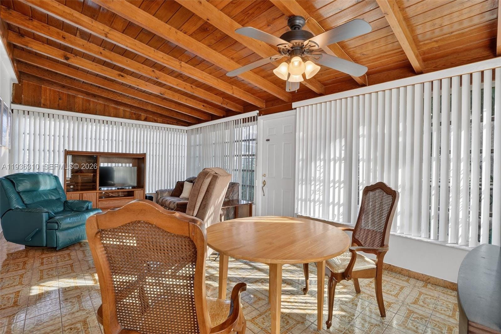 1633 SW 30th Avenue, Miami, FL 33145 photo 12