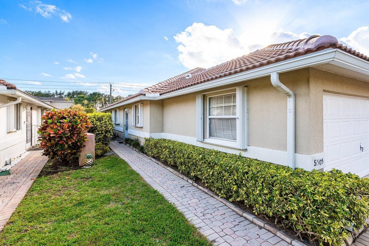 5505 Grande Palm Circle, Delray Beach, FL 33484 photo 4