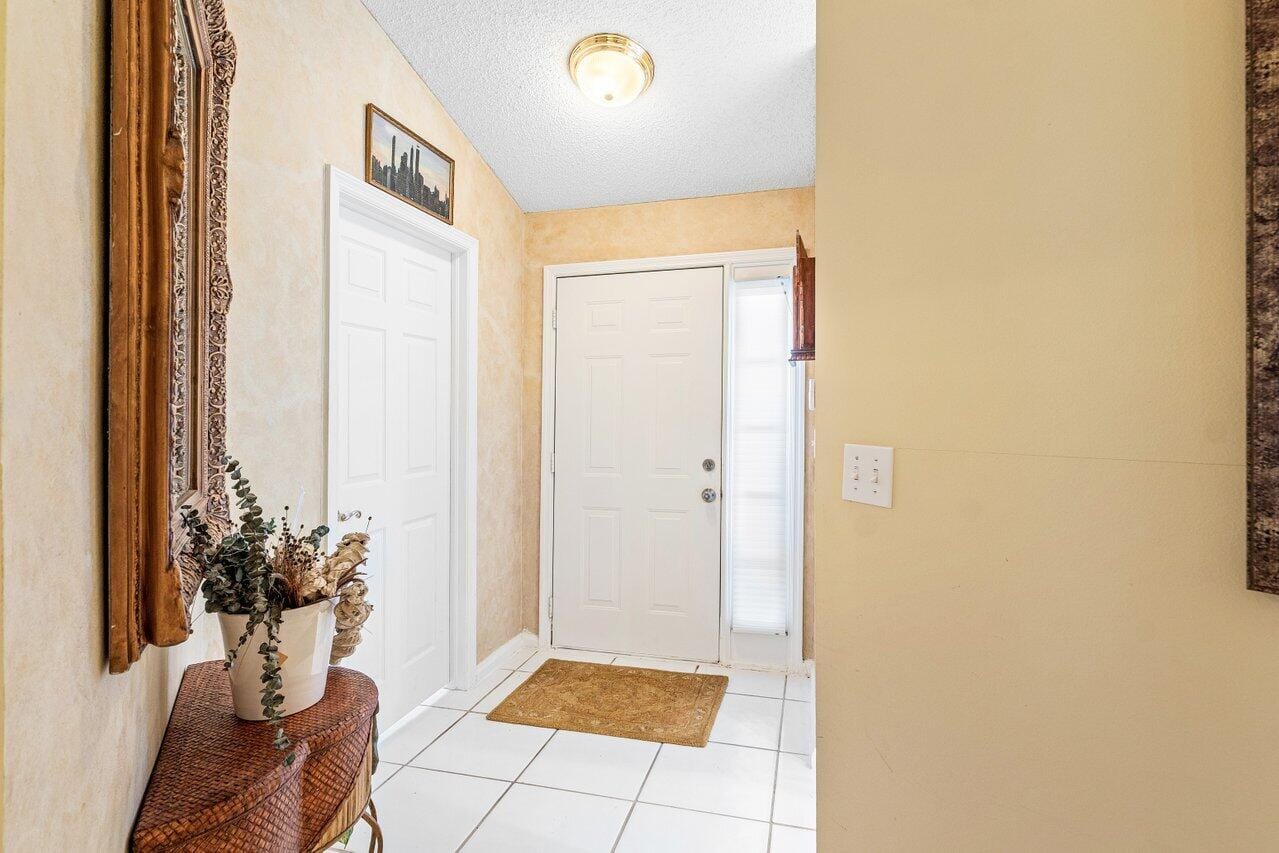 5505 Grande Palm Circle, Delray Beach, FL 33484 photo 5