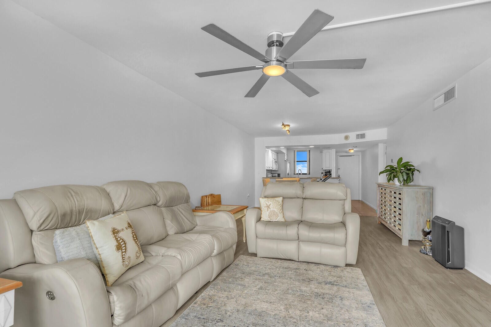 9900 S Ocean Drive 804 — photo 8
