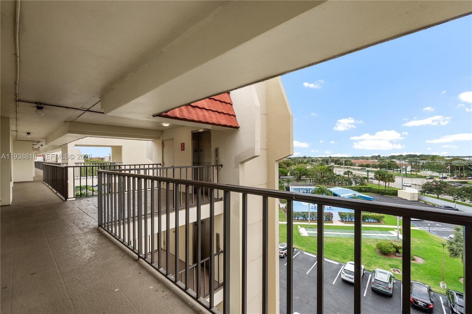 3959 Via Poinciana 605 — photo 5