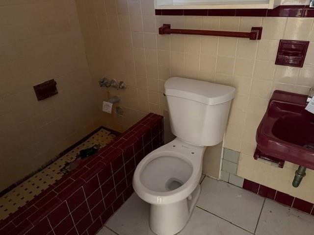 6911 Harding Street — photo 12
