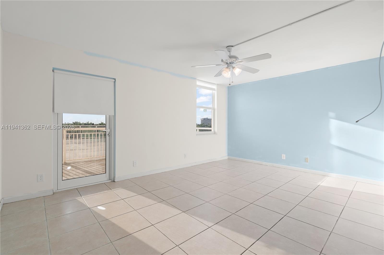 437 Golden Isles Drive 4D — photo 11