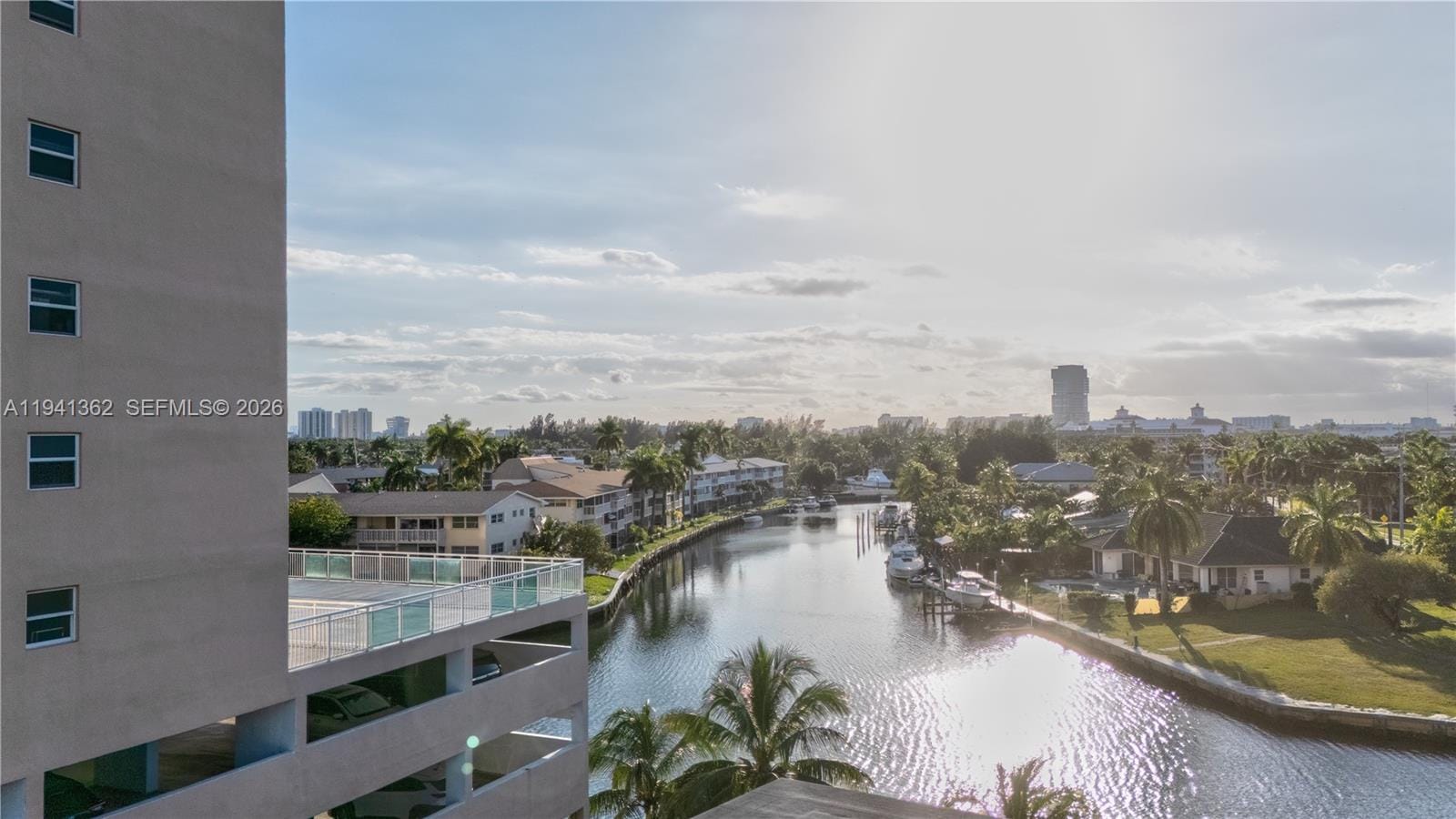 437 Golden Isles Drive 4D, Hallandale Beach, FL 33009 photo 26