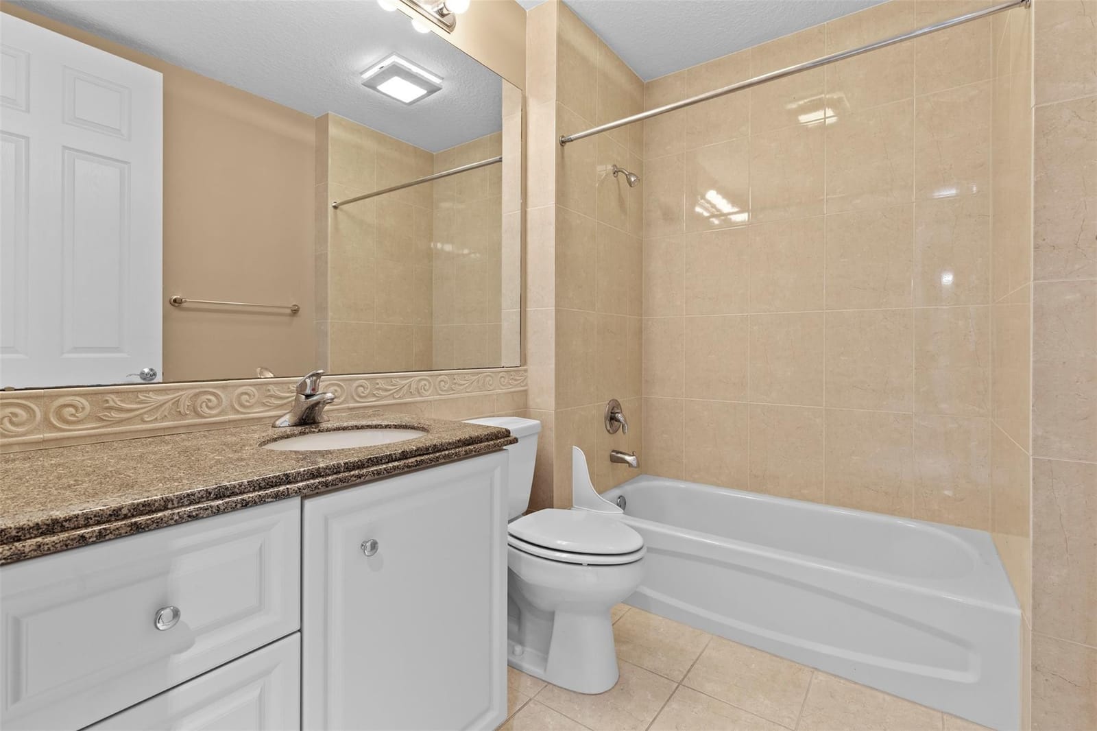 20 Harbour Isle Drive Ph02, Hutchinson Island, FL 34949 photo 14
