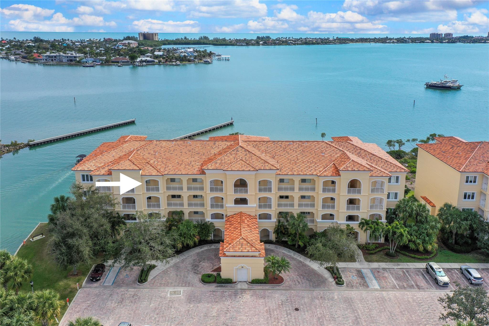 20 Harbour Isle Drive Ph02, Hutchinson Island, FL 34949, Hutchinson Island