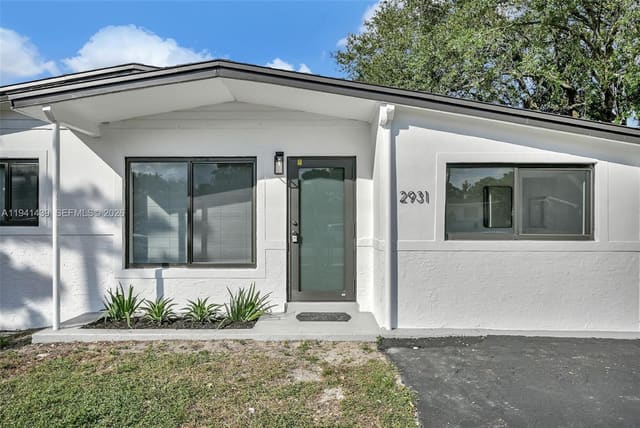 2931 NW 190th Street, Miami Gardens, FL 33056