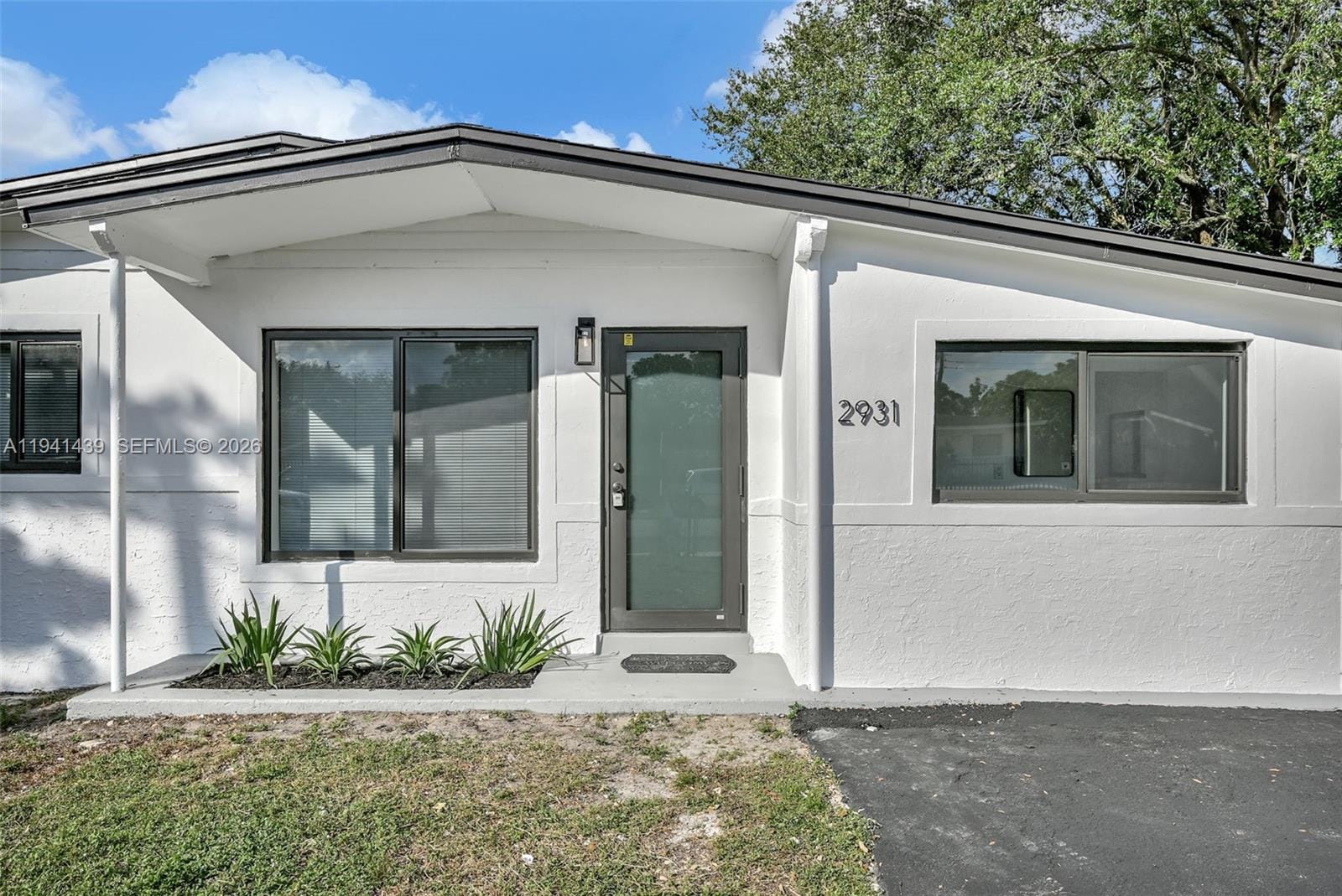 2931 NW 190th Street, Miami Gardens, FL 33056 photo 1