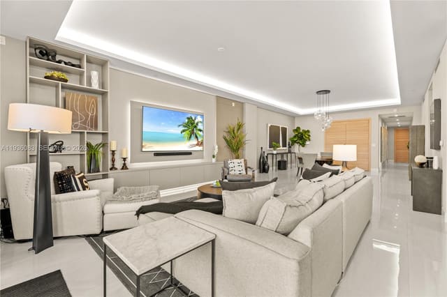 515 Valencia Avenue 403, Coral Gables, FL 33134