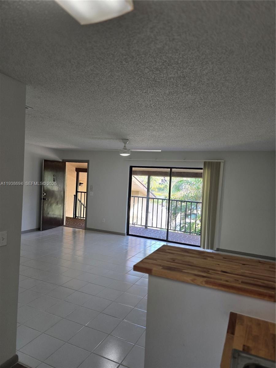 2050 Oleander Boulevard 9-206 — photo 8