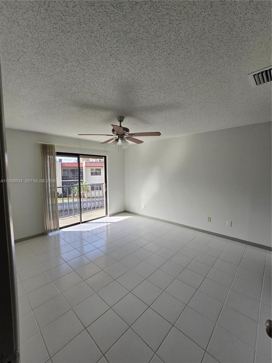 2050 Oleander Boulevard 9-206 — photo 10