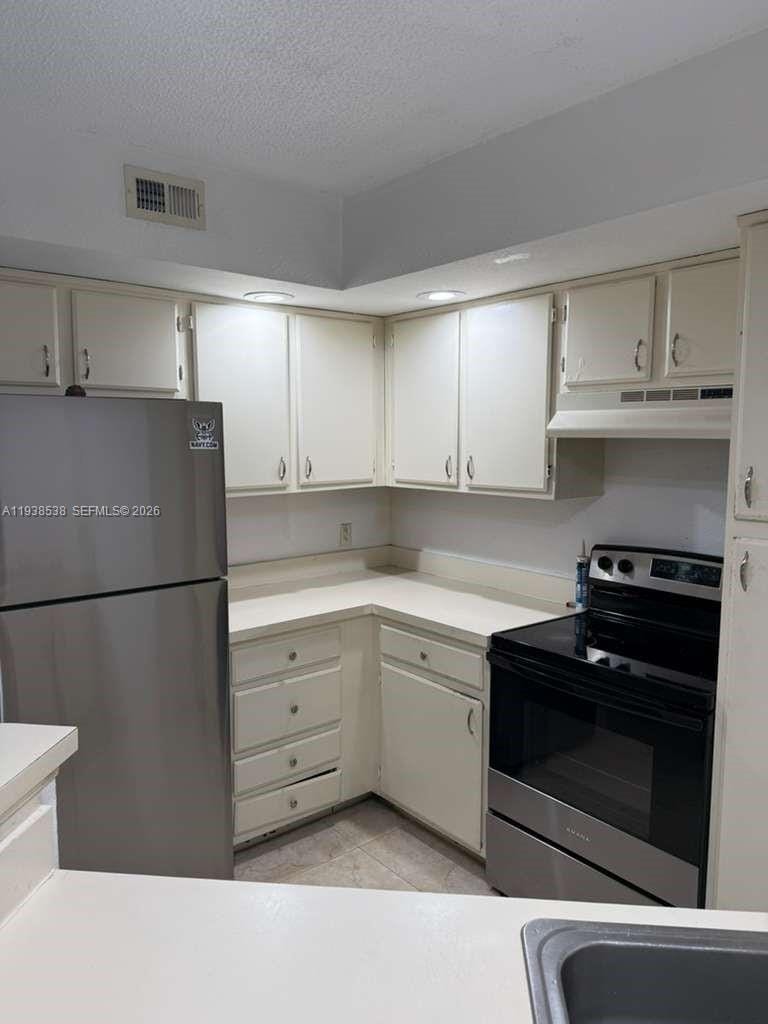 1401 Village Boulevard 815, West Palm Beach, FL 33409 photo 4