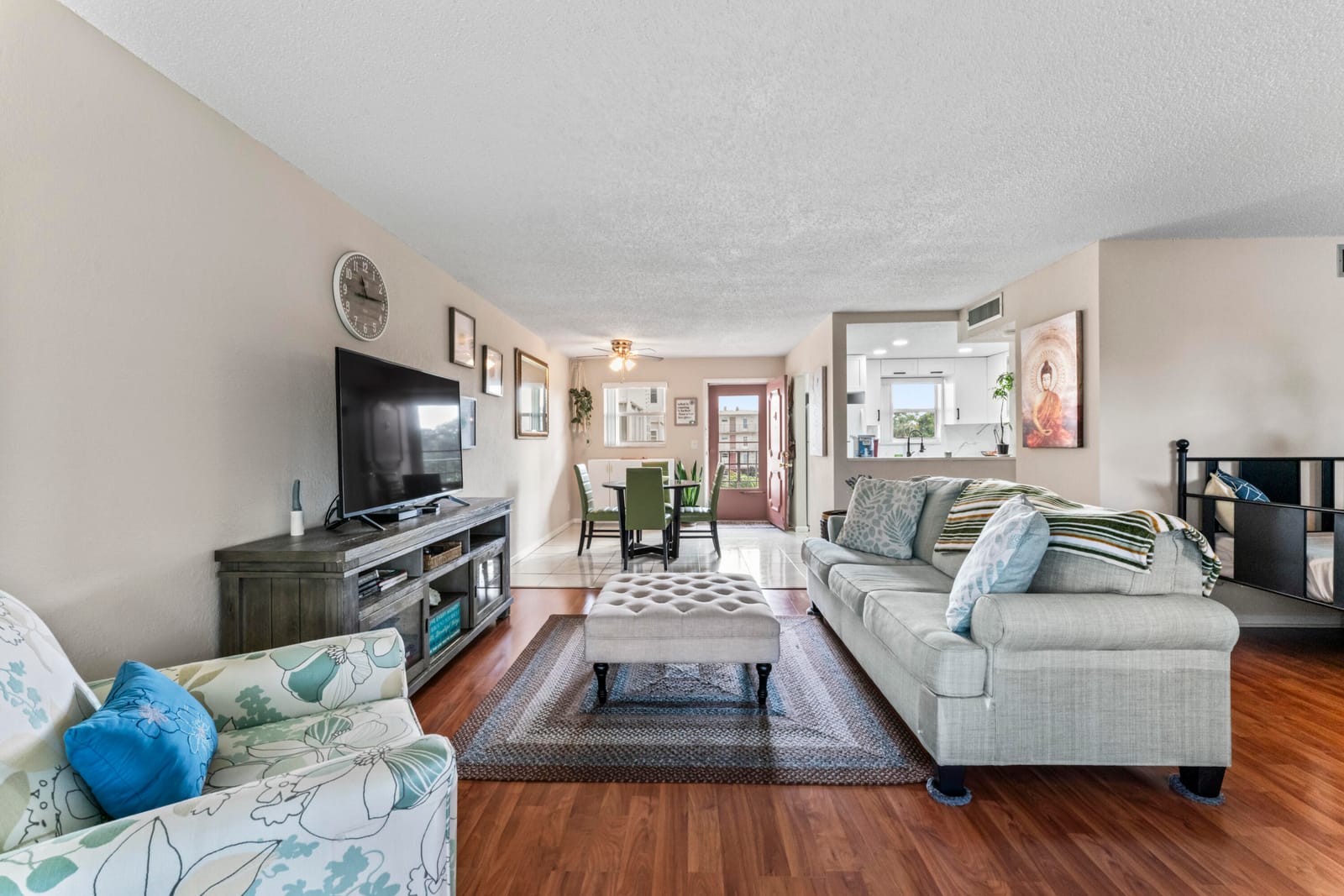 225 Bonnie Boulevard 302 — photo 6