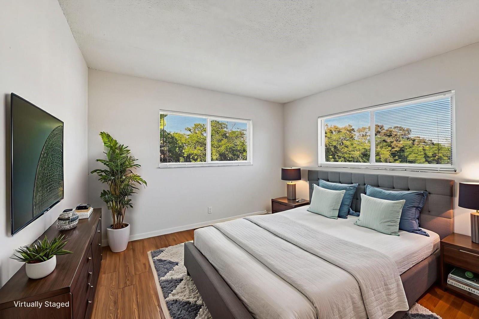 1400 NE 54th Street 208 — photo 11