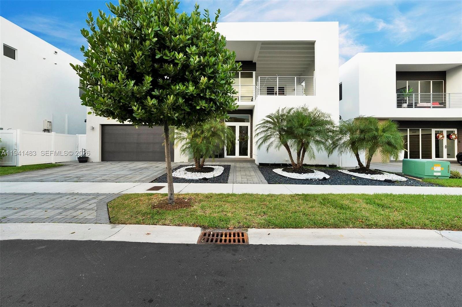 10055 NW 77th Street — photo 2