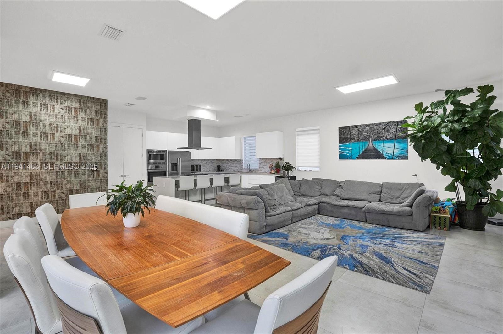 10055 NW 77th Street — photo 11