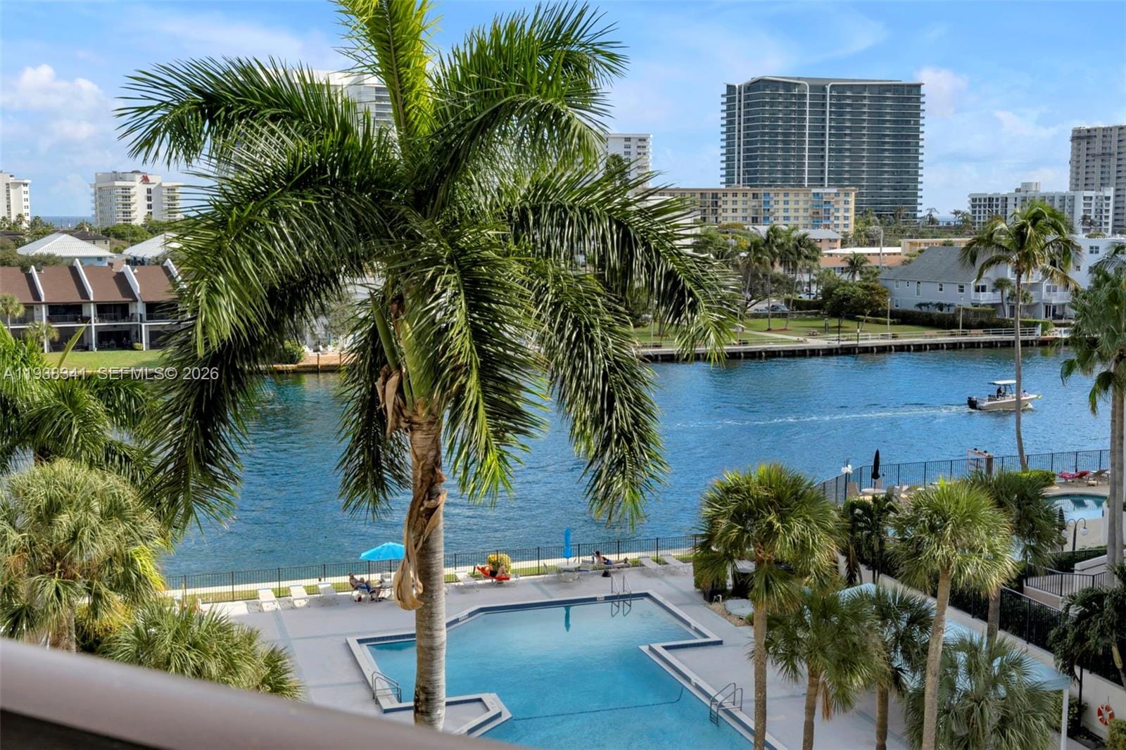 2900 NE 14th St Causeway 612, Pompano Beach, FL 33062 photo 2