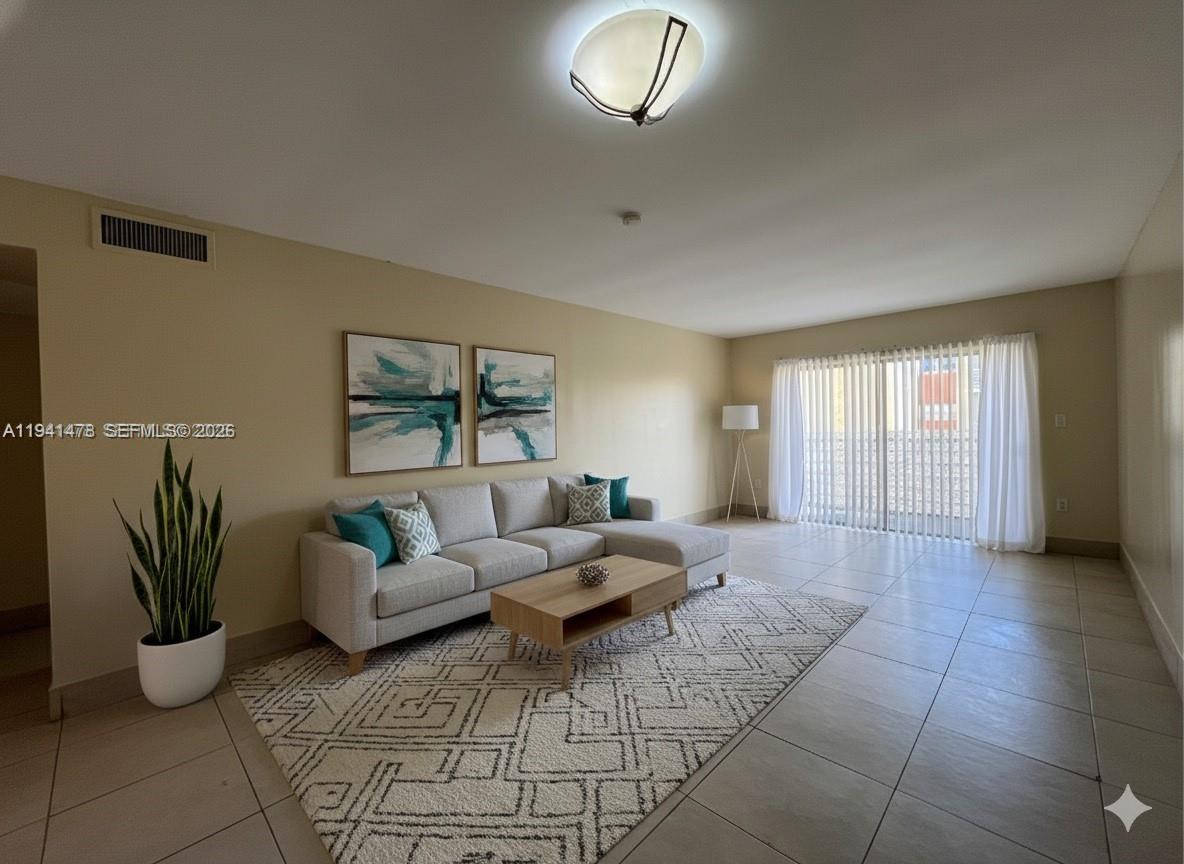 3700 NW 21st Street 304, Lauderdale Lakes, FL 33311, Lauderdale Lakes