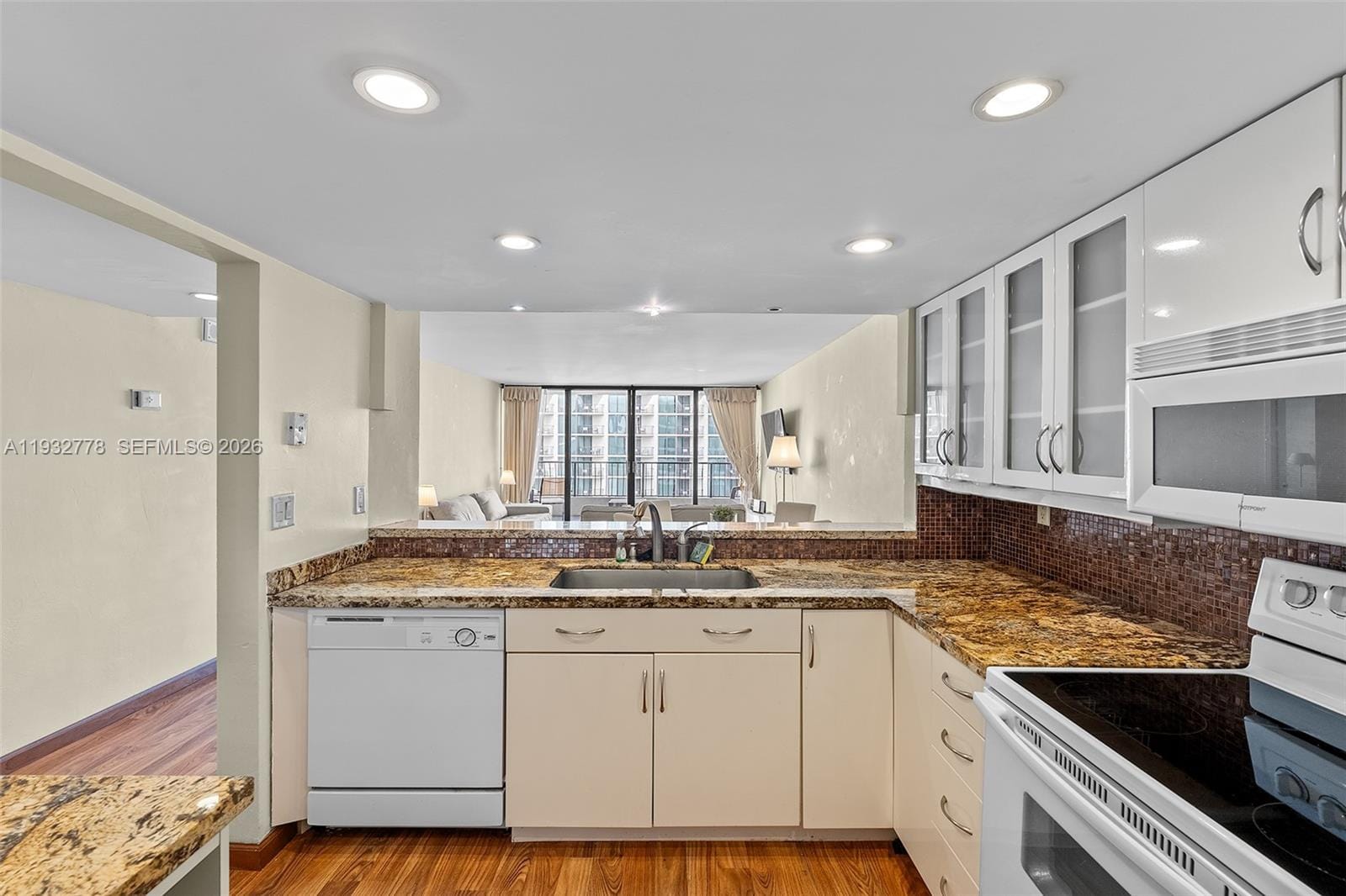 555 NE 15th Street 14G — photo 4