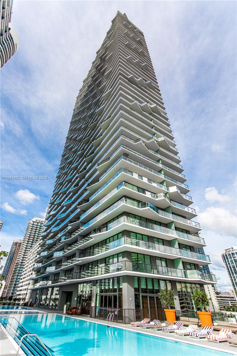 1300 S Miami Avenue 2210, Miami, FL 33130, Miami