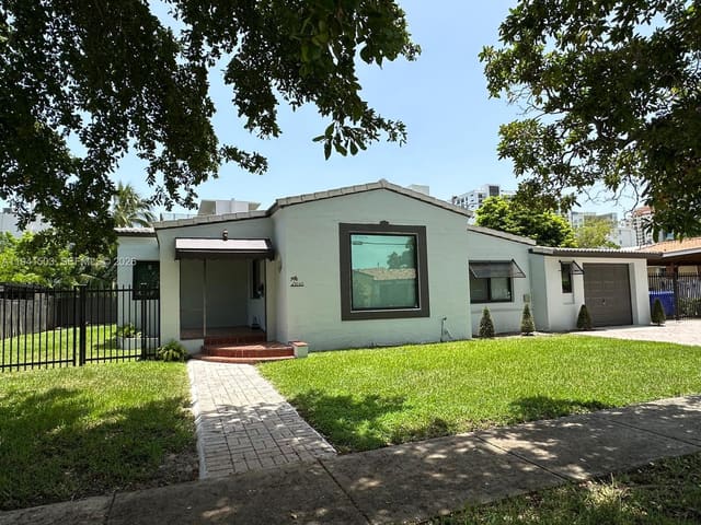 3050 SW 21st Street, sold in Auburn Hgts, Miami, FL