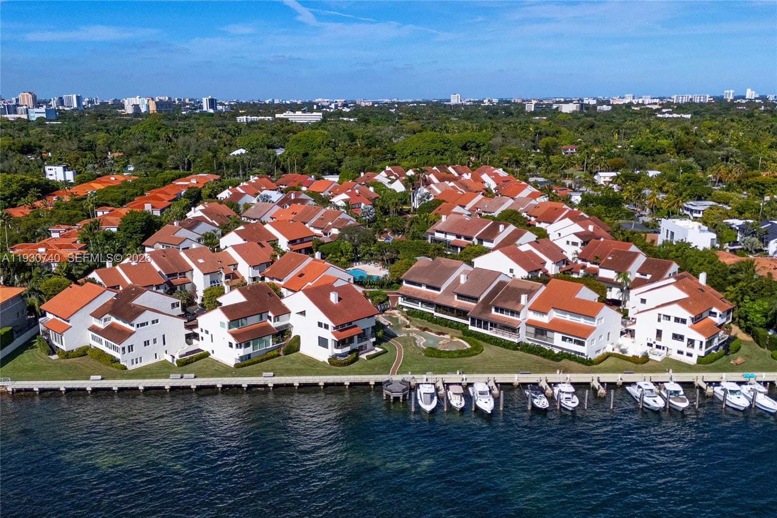 2000 S Bayshore Drive 27, Coconut Grove, FL 33133