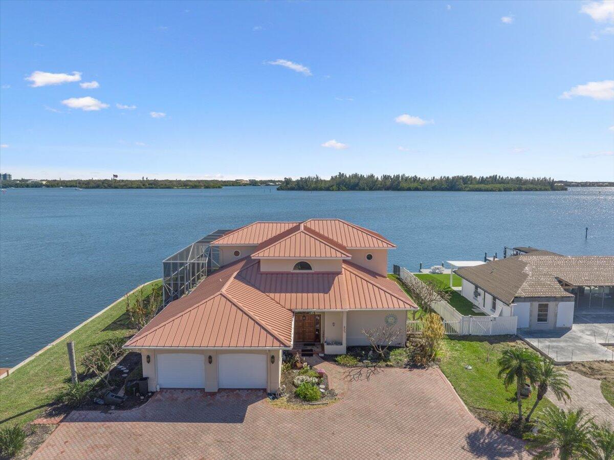 2 Seahorse Lane, Vero Beach, FL 32960 photo 2