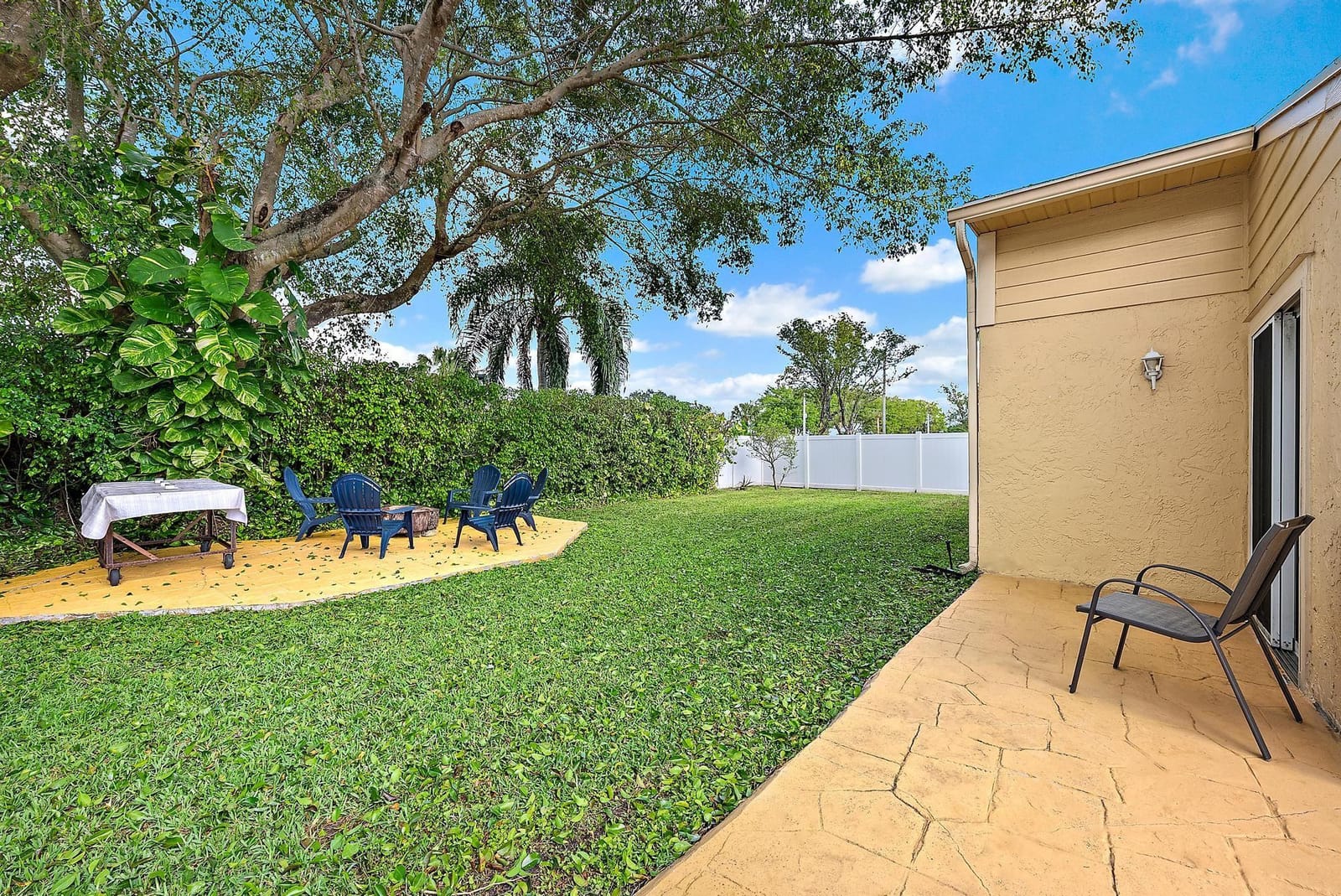 8443 Garden Gate Place, Boca Raton, FL 33433 photo 23