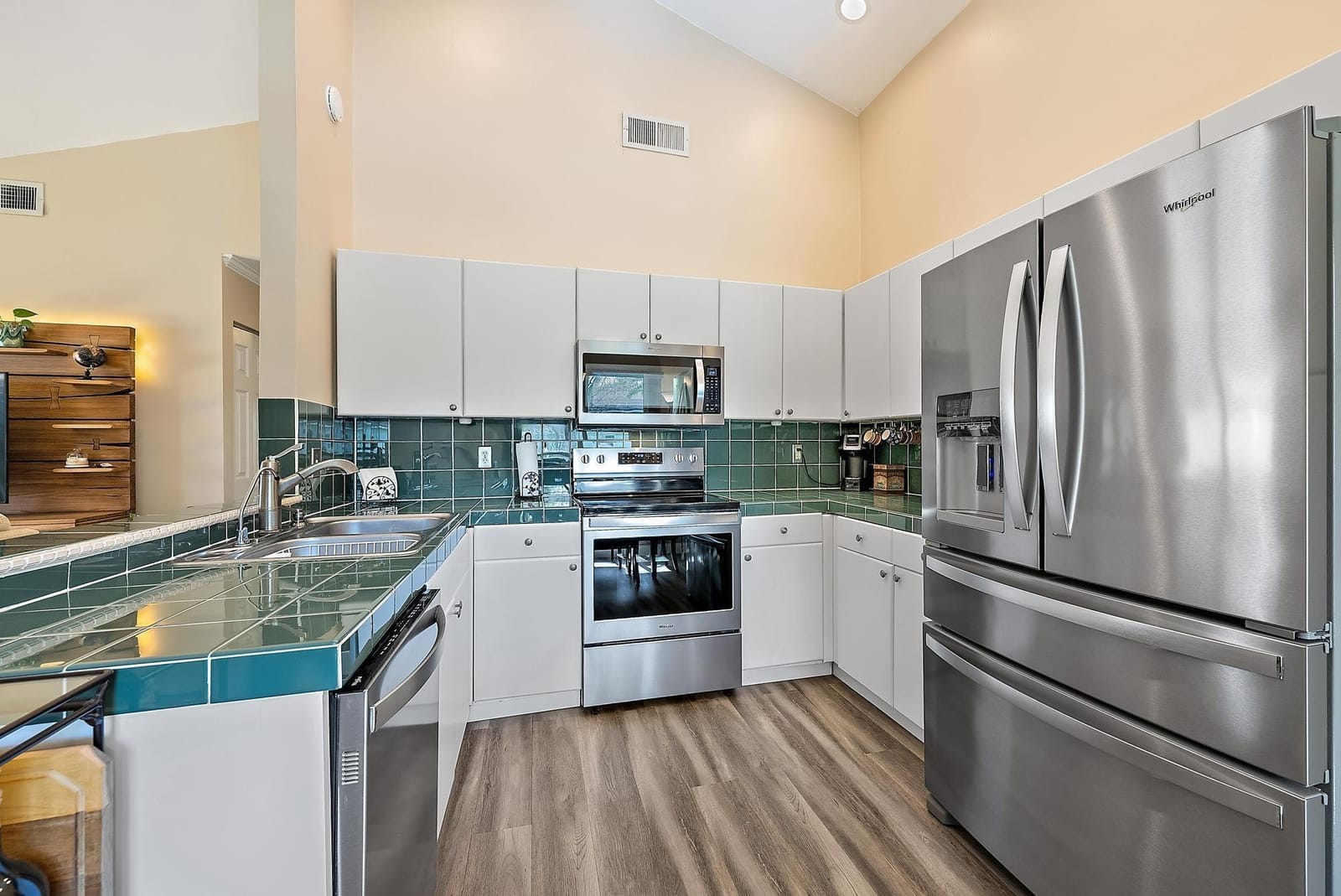 8443 Garden Gate Place — photo 5