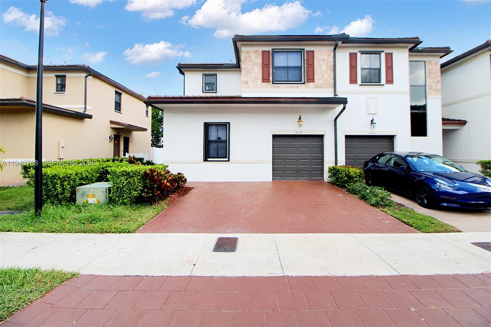 10137 W 32nd Lane, Hialeah, FL 33018 photo 2