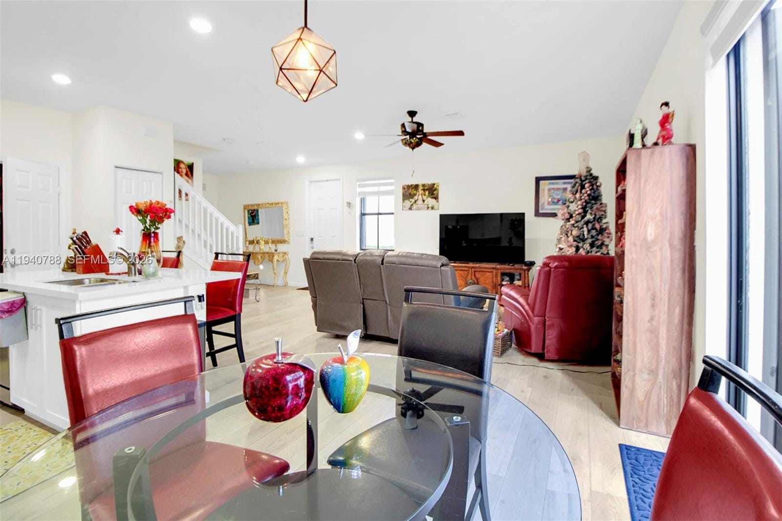 10137 W 32nd Lane, Hialeah, FL 33018 photo 11