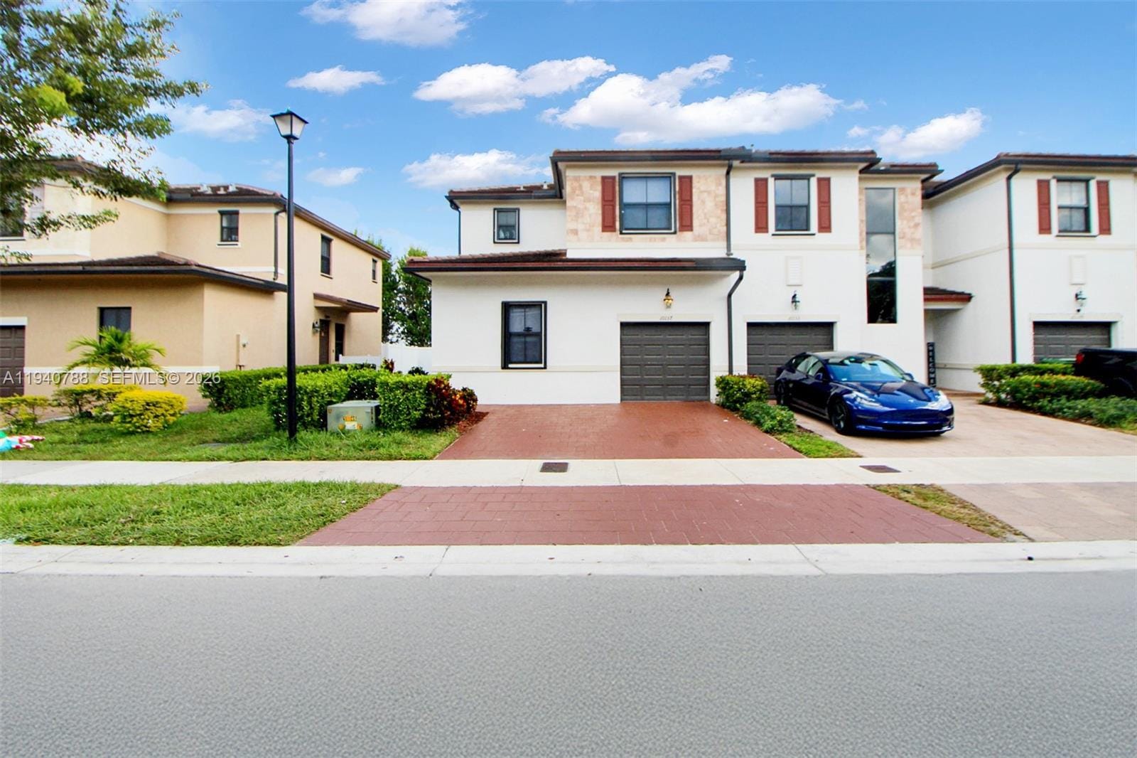10137 W 32nd Lane, Hialeah, FL 33018 photo 3