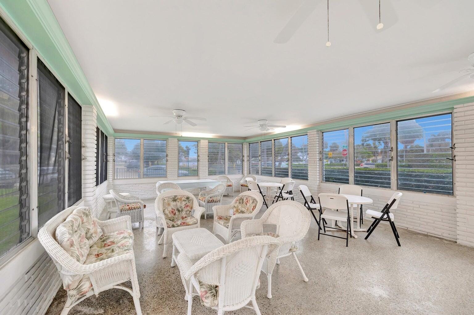 15 S Golfview Road 403 — photo 11