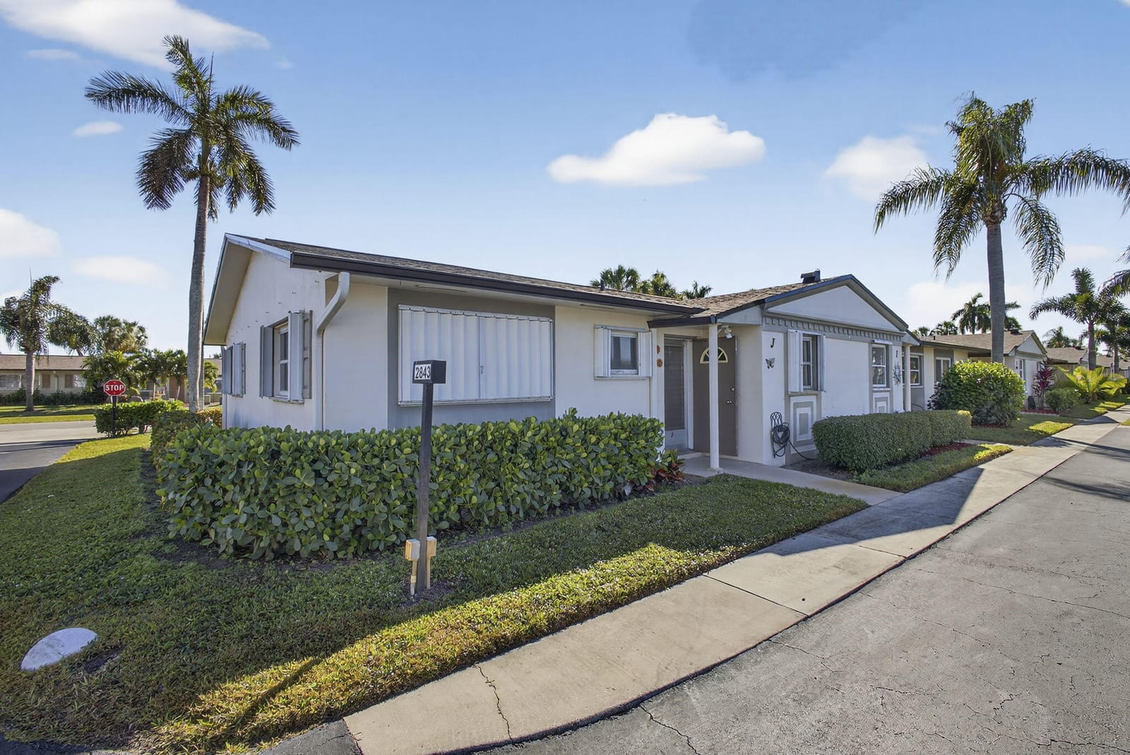 2843 Crosley Drive W J — photo 3