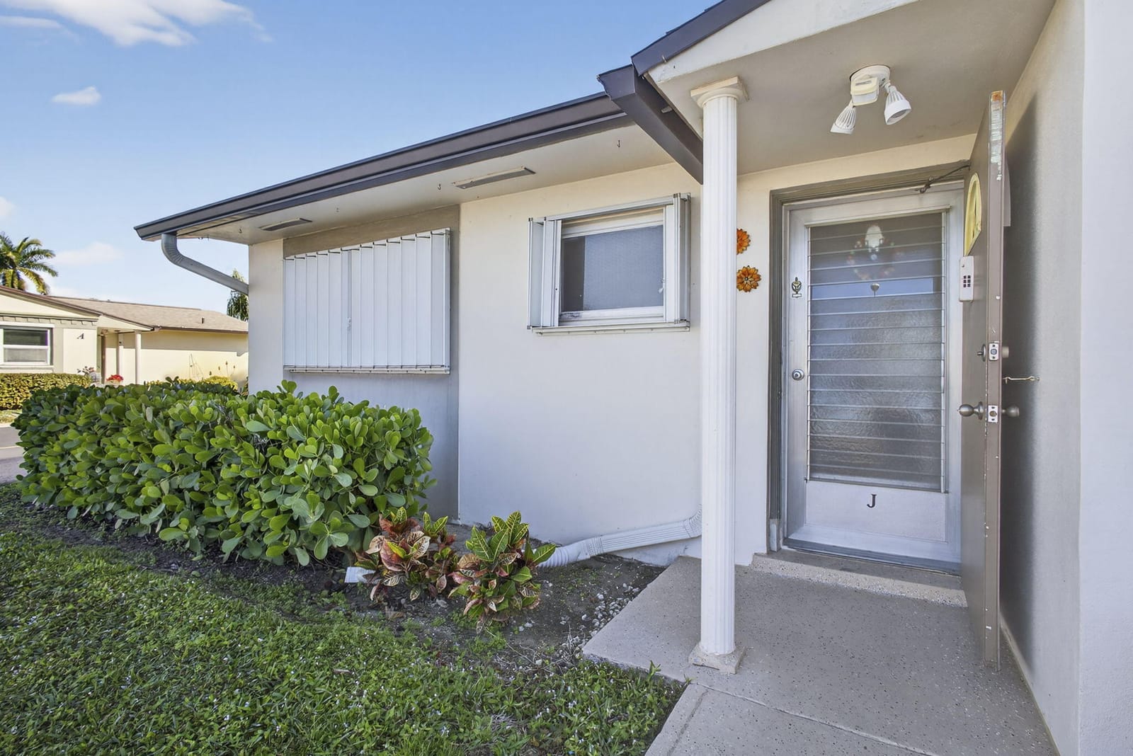 2843 Crosley Drive W J — photo 4