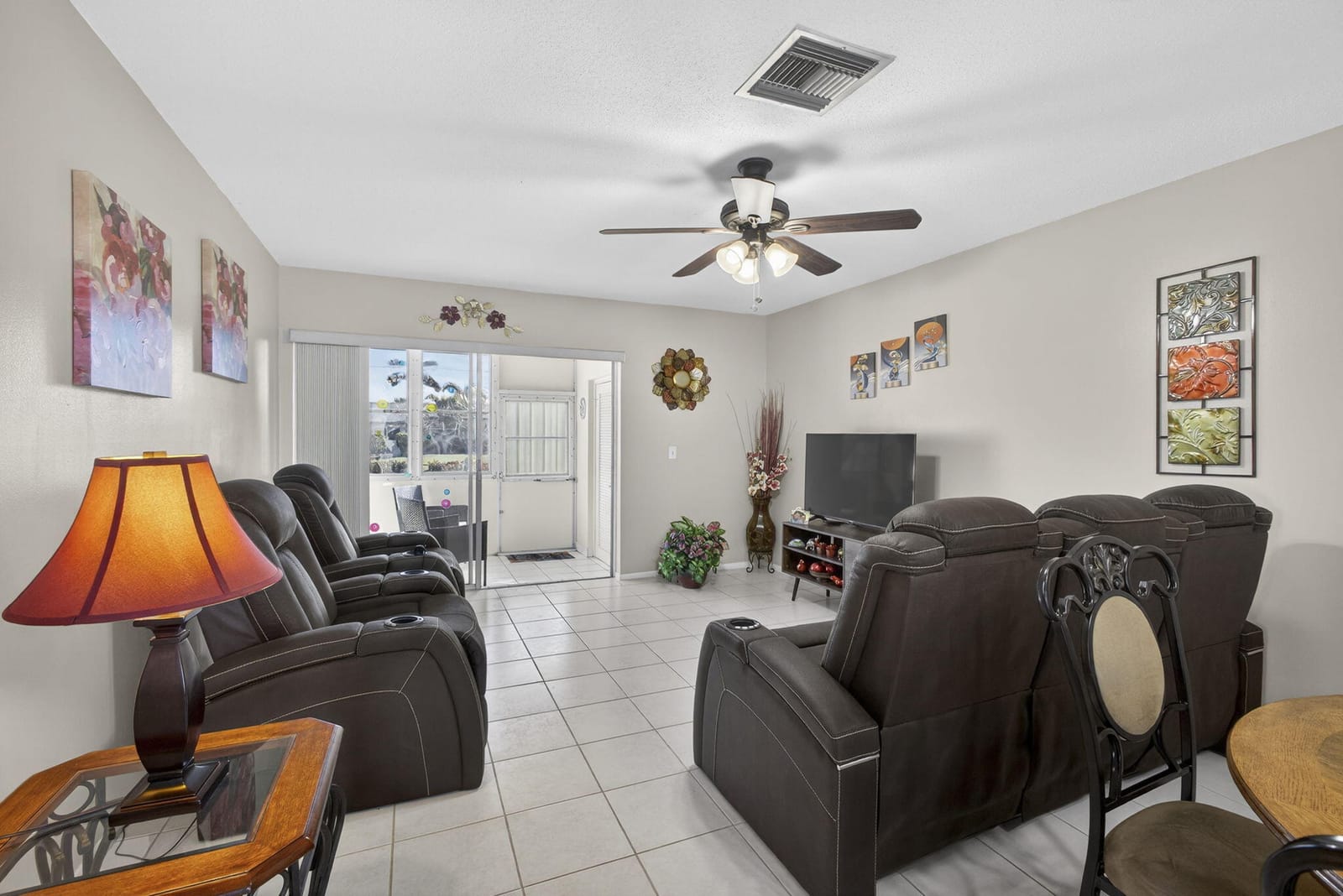 2843 Crosley Drive W J — photo 8