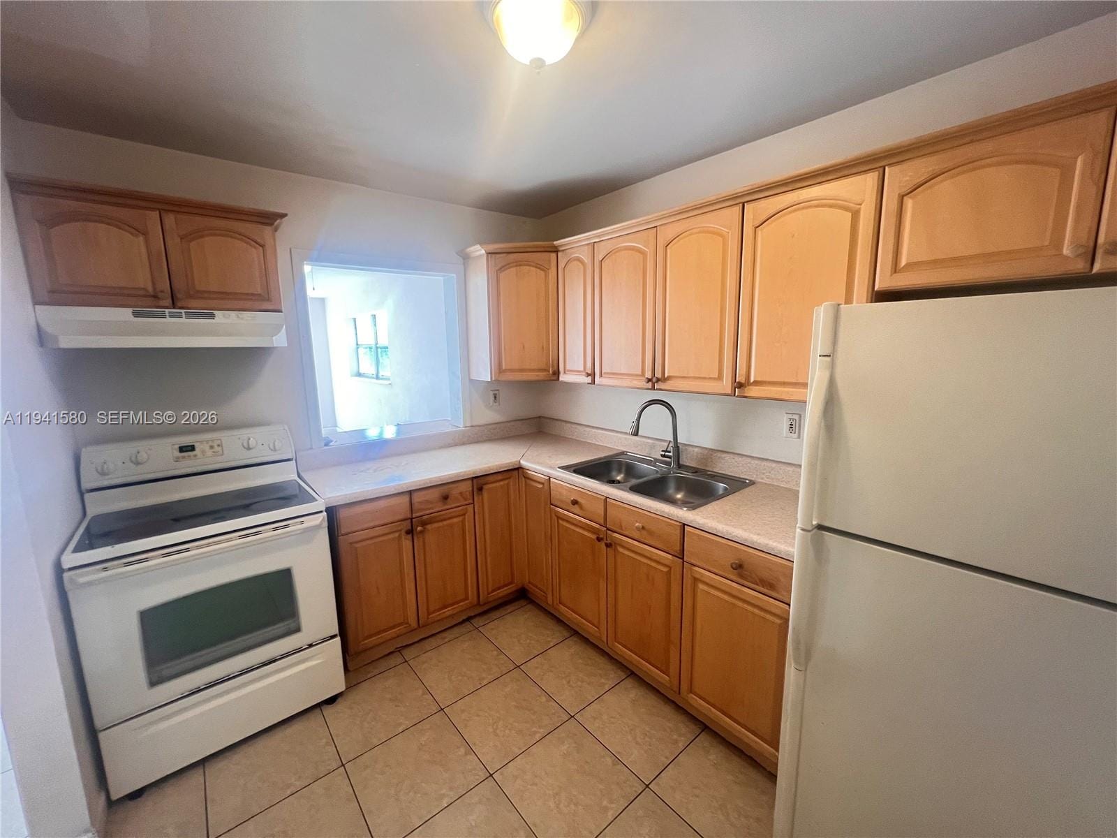 12290 NE 11th Court 203 — photo 4