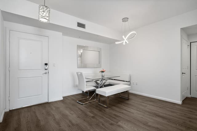 511 SE 5th Avenue 707, Fort Lauderdale, FL 33301