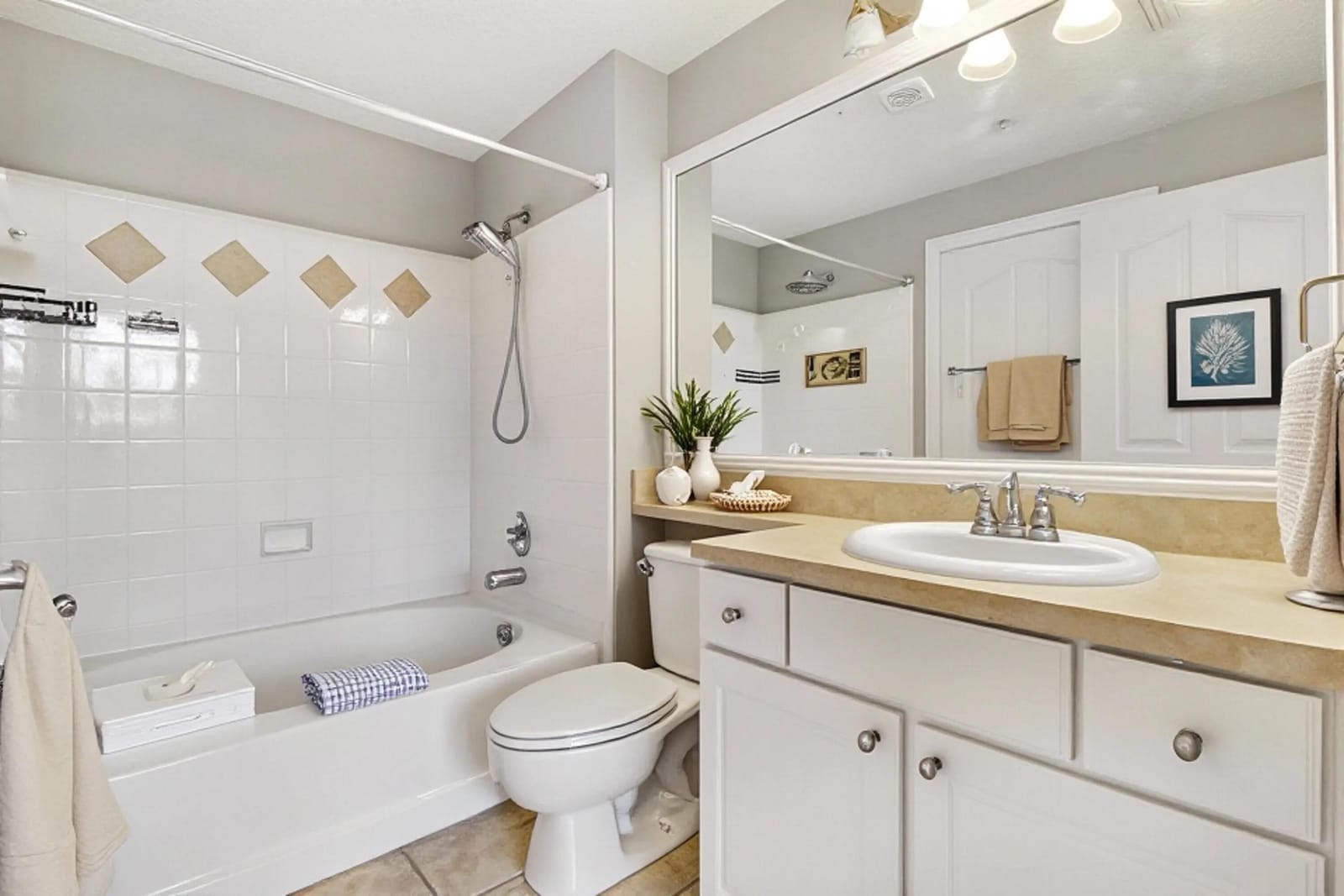 2309 Myrtlewood Circle E 2309 — photo 7