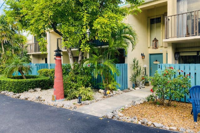 87200 Overseas Highway N2, Plantation Key, FL 33036