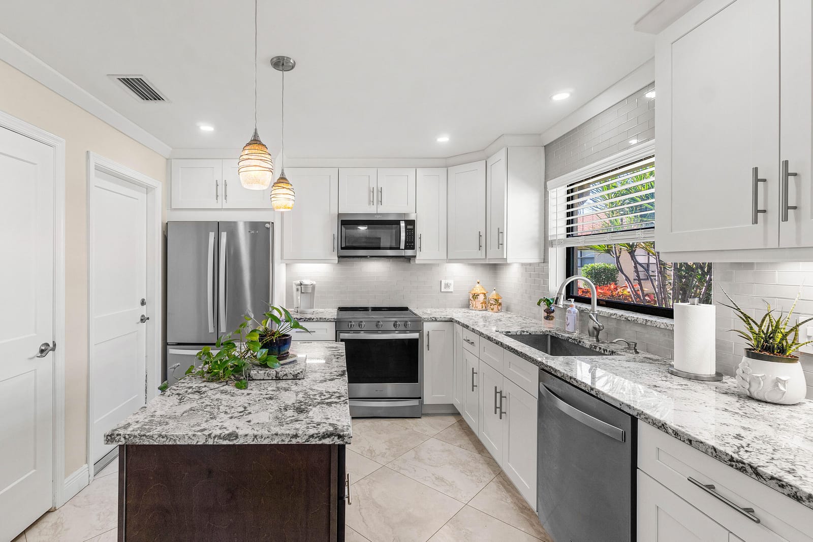 9955 Cherry Tree Terrace B, Boynton Beach, FL 33436 photo 4