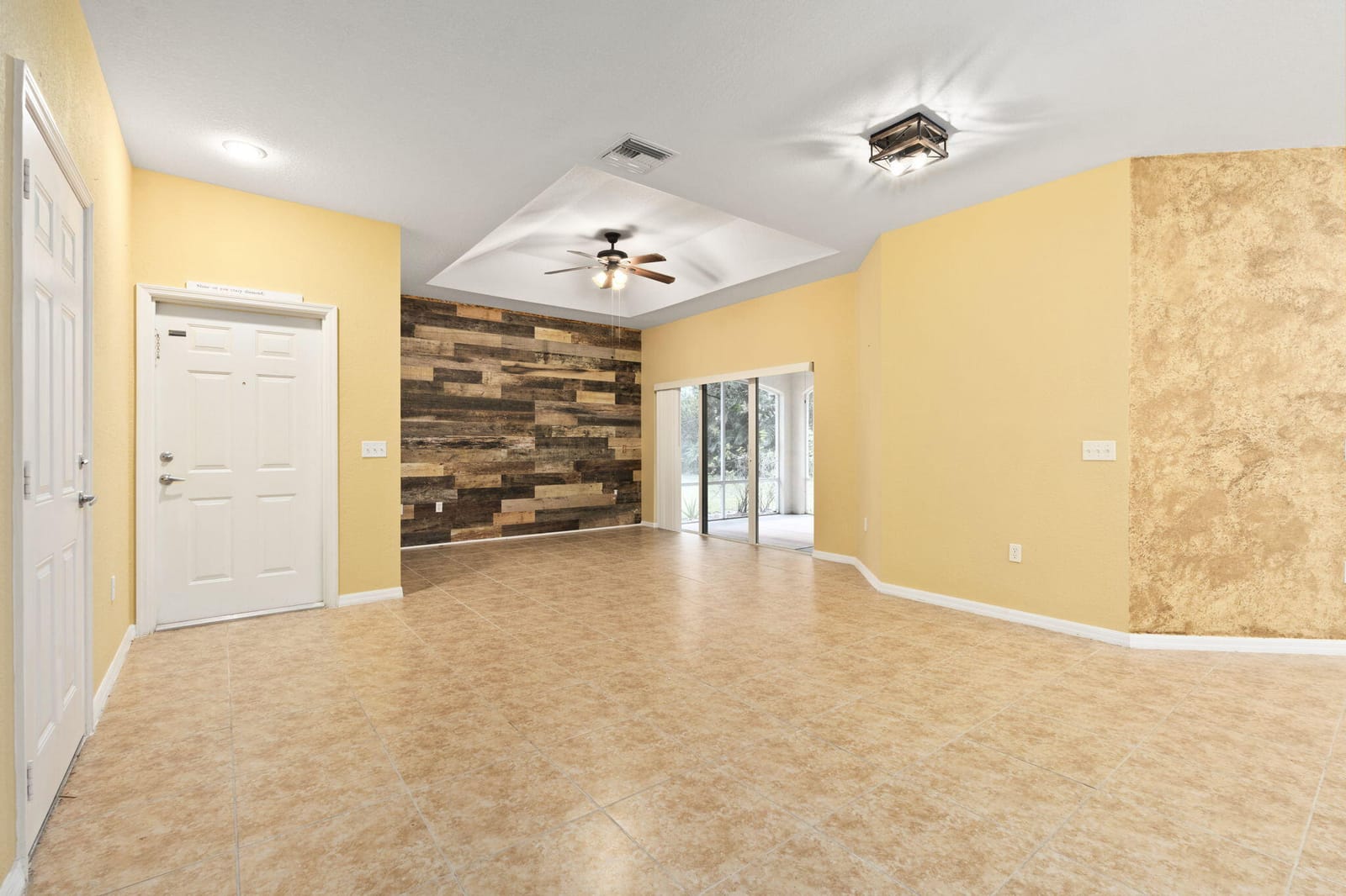 1863 S Dovetail Drive B1 — photo 5