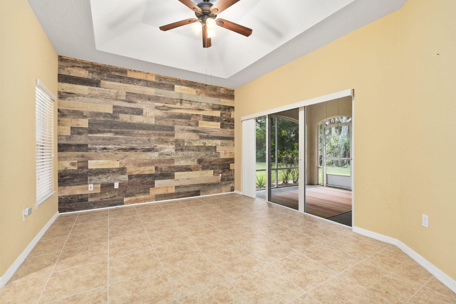 1863 S Dovetail Drive B1 — photo 7