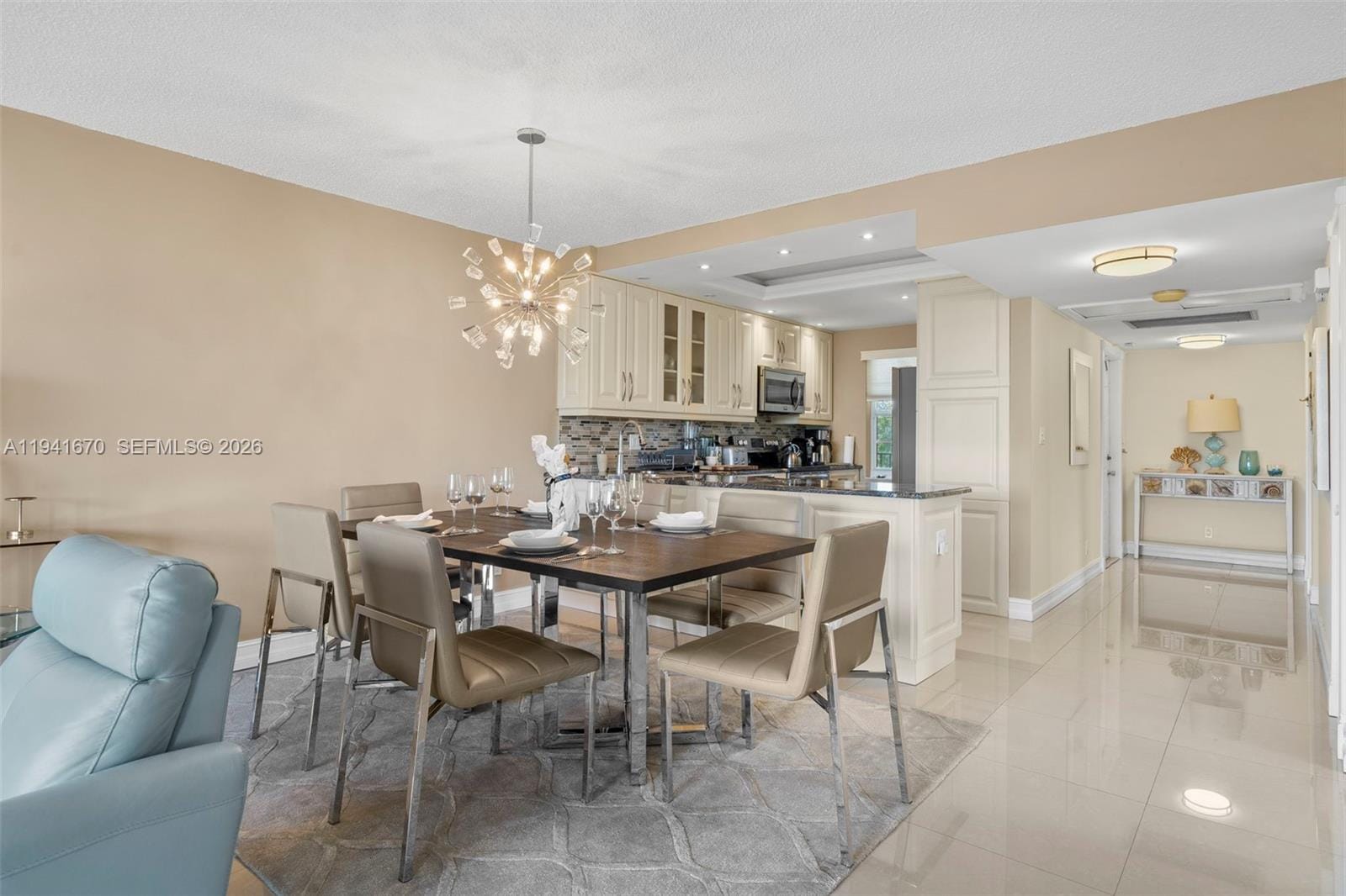 4030 W Palm Aire Drive 408 — photo 3