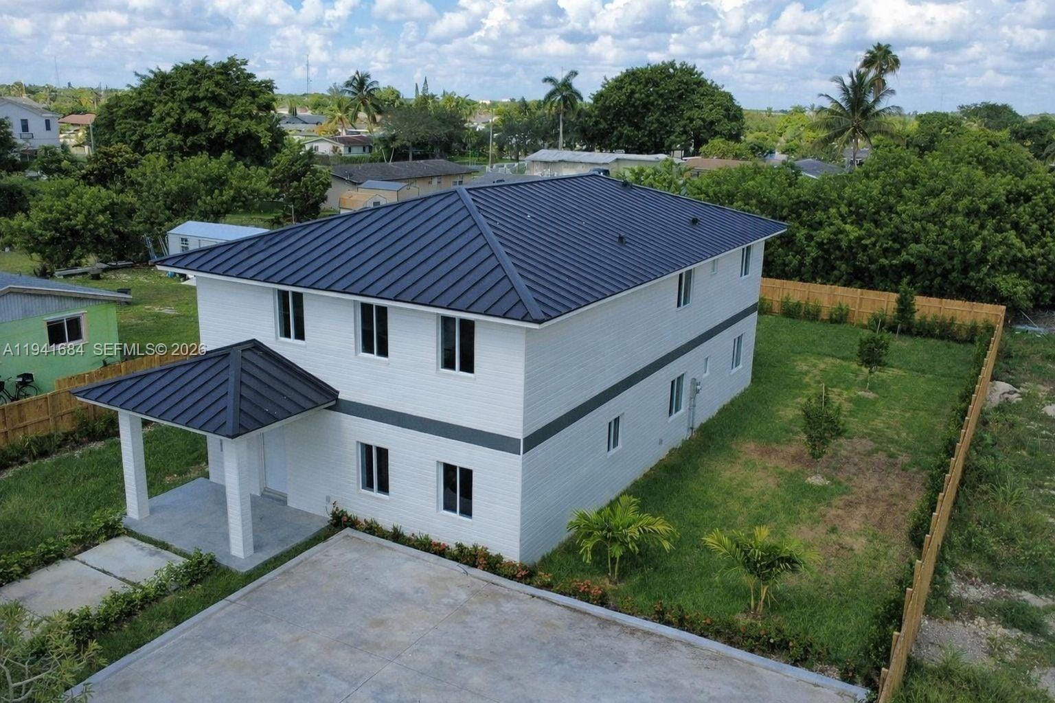 722 NW 6 Court, Florida City, FL 33034 photo 4