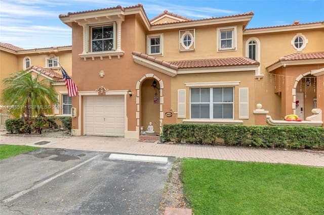 8423 NW 138th Terrace 2804, sold in Villa Vizcaya, Miami Lakes, FL
