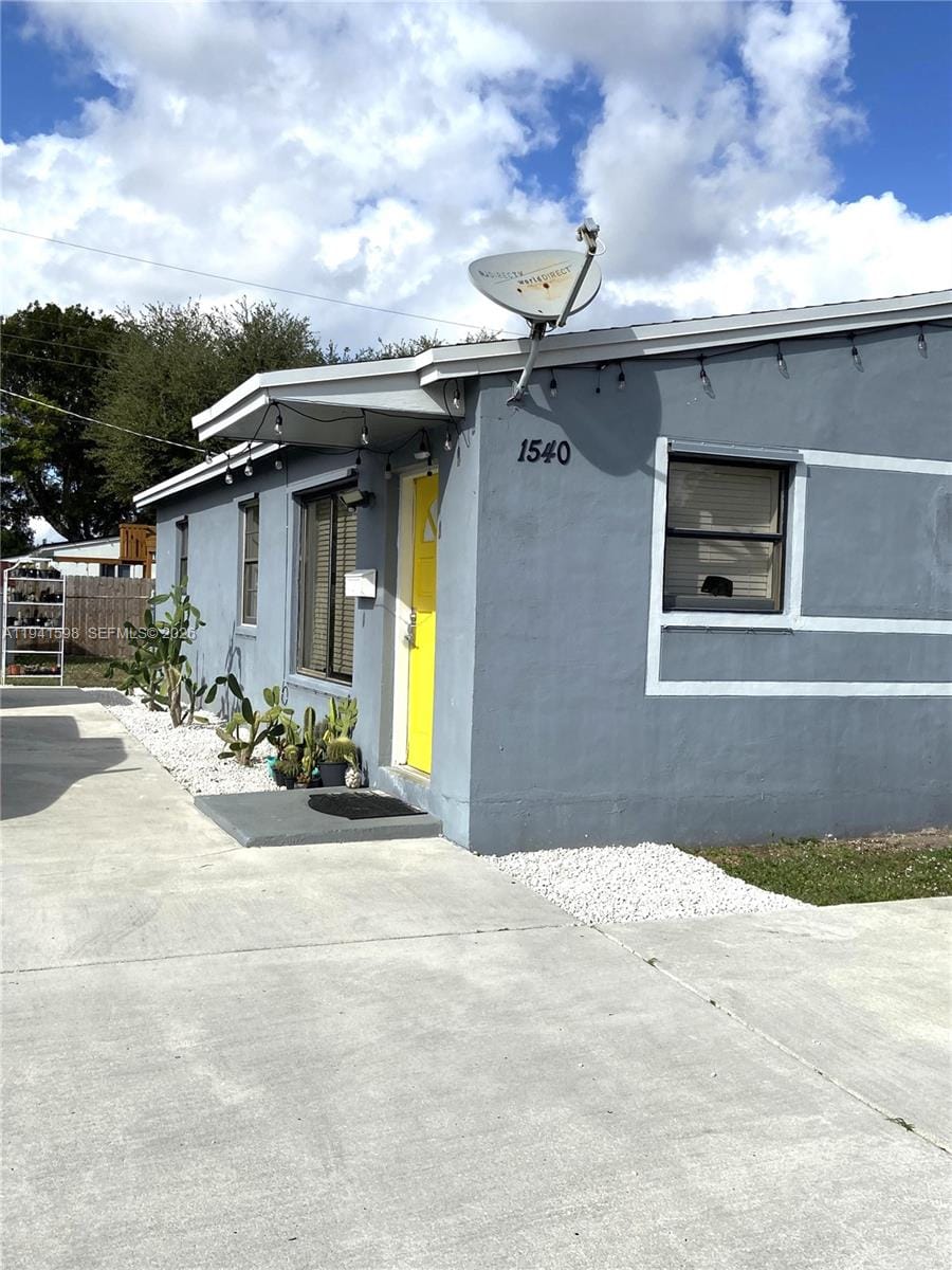 1540 N 69th Terrace, Hollywood, FL 33024